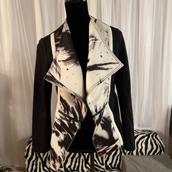 JAC Size Medium Jacket - Picture 1 of 7